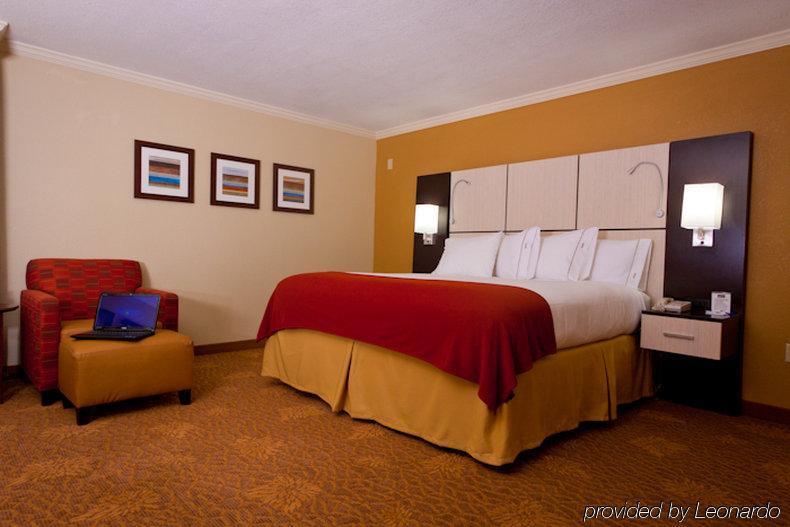 Holiday Inn Express Hotel & Suites Ft. Lauderdale-Plantation By Ihg Pokój zdjęcie