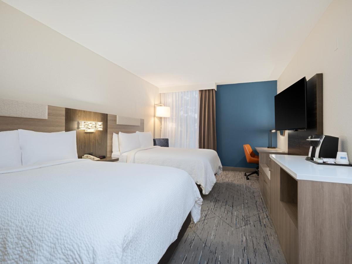 Holiday Inn Express Hotel & Suites Ft. Lauderdale-Plantation By Ihg Zewnętrze zdjęcie