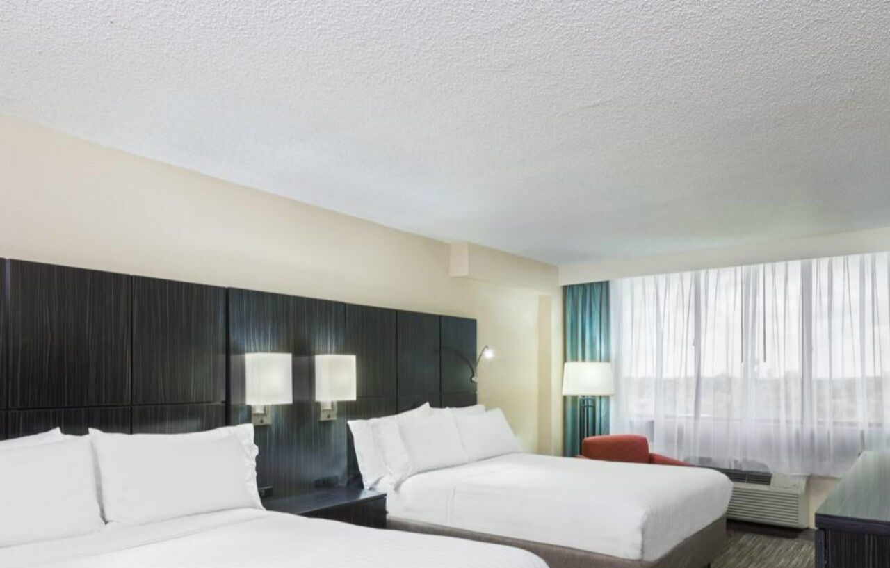 Holiday Inn Express Hotel & Suites Ft. Lauderdale-Plantation By Ihg Zewnętrze zdjęcie